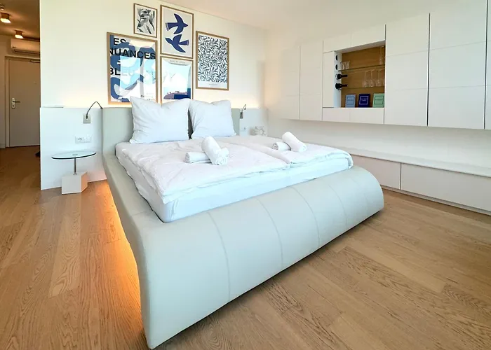 Modernes Im Zentrum Von Štýrský Hradec